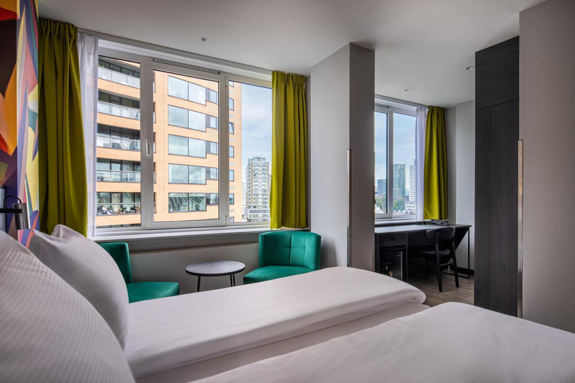 Thon Hotel Rotterdam City Centre Bagian luar foto