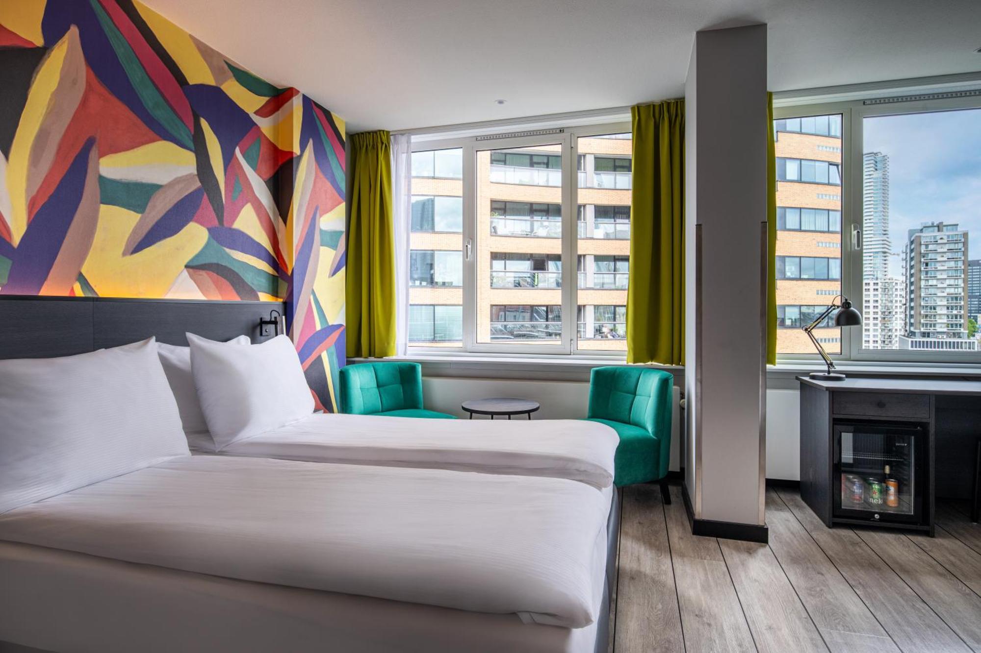 Thon Hotel Rotterdam City Centre Bagian luar foto
