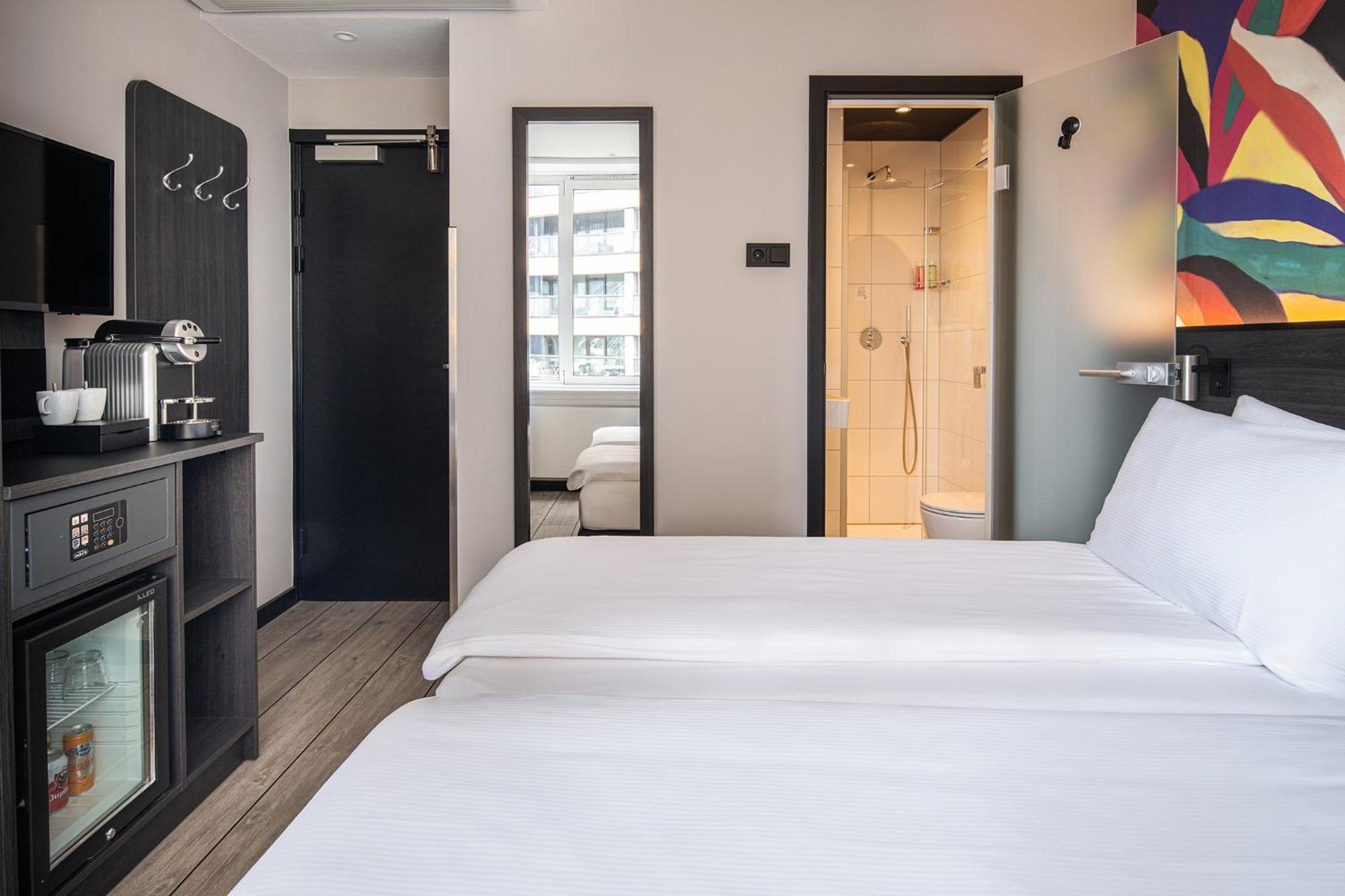 Thon Hotel Rotterdam City Centre Bagian luar foto