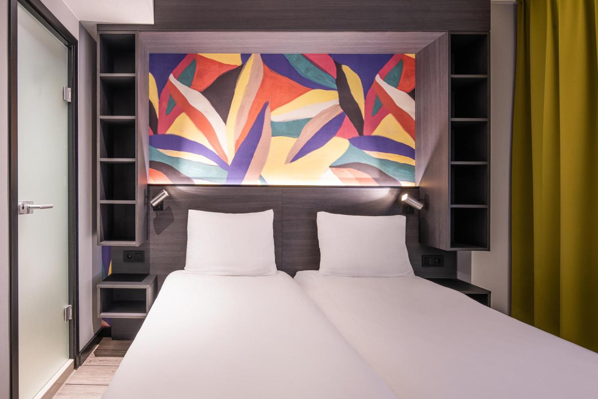 Thon Hotel Rotterdam City Centre Bagian luar foto