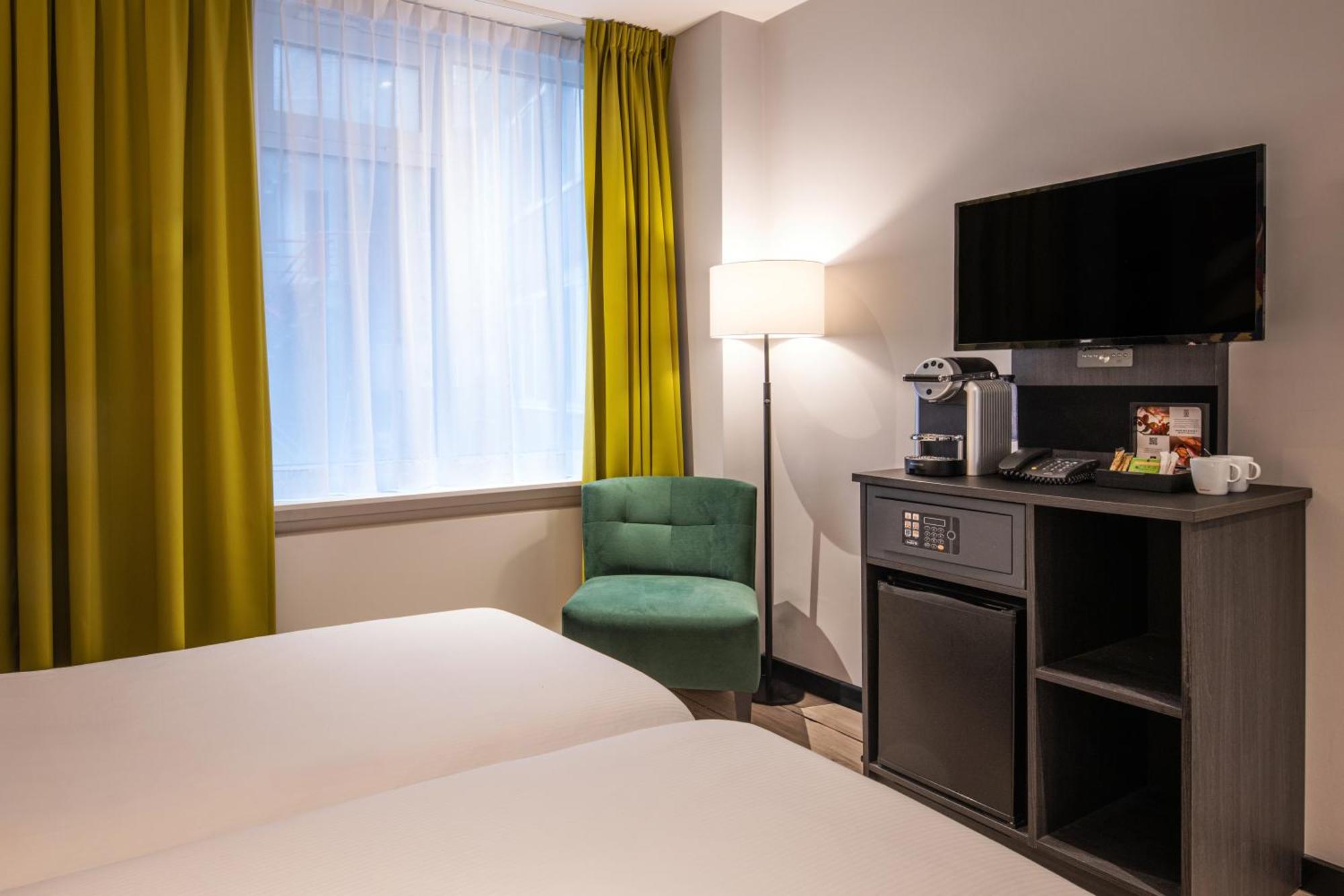 Thon Hotel Rotterdam City Centre Bagian luar foto